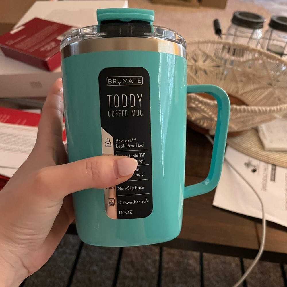 BrüMate Toddy Coffee Mug in Teal - Picture 2 of 4